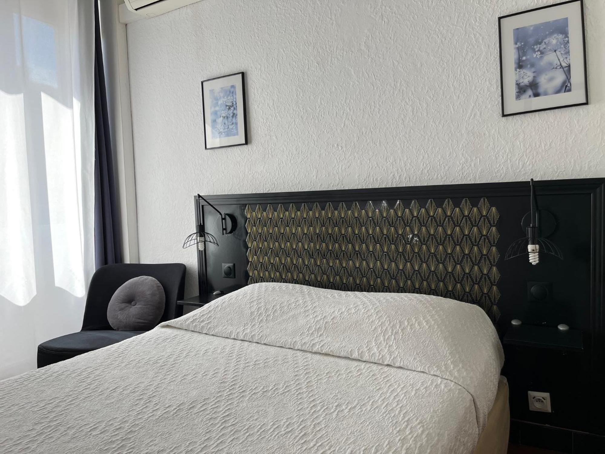 Hotel Le Flore Фрежюс Экстерьер фото